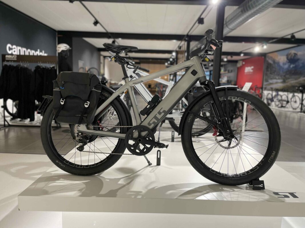 STROMER ST5 Large PRE-OWNED